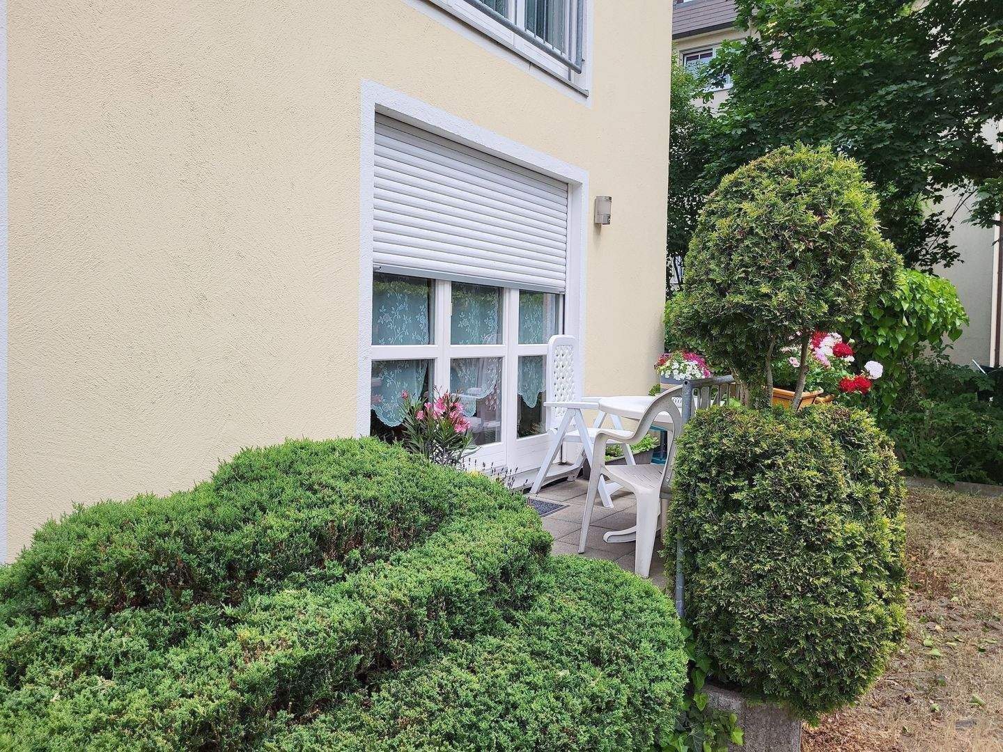 Lichtdurchflutete sonnige 2-R-Terrassenwohng. in ruhiger grüner Lage von Dresden-Cotta – Dresden – Vorschaubild 2