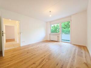 Einziehen und wohlfühlen: helle 3-Zimmer Wohnung mit zwei Balkonen - frisch renoviert! – 81737 München – Vorschaubild 7