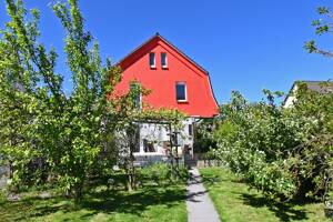 Komm mit ins Abenteuerland :) Kreatives Familien-Zuhause mit schönem Garten mitten in Kettwig – 45219 Essen – Vorschaubild 1