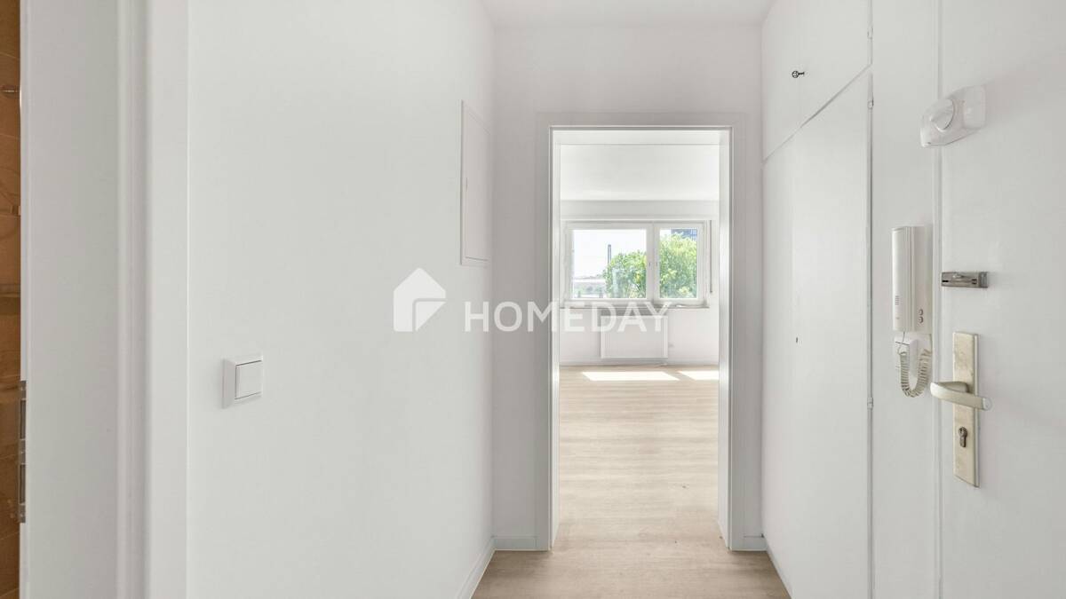 Erstbezug nach Sanierung: Ein-Zimmer-Wohnung mit Balkon in Mannheim – 68165 Mannheim – Bild 1 von 7