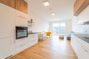 Premium 2-Room Living South-Facing the Berlin Wall – 10243 Berlin – Vorschaubild 3