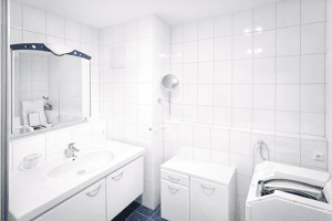 RESERVIERT: Bezugsfreie 3-Zimmer-Wohnung mit Balkon & 2 Tiefgaragenstellplätzen - Stuttgart Bad Cannstatt – 70372 Stuttgart – Vorschaubild 9