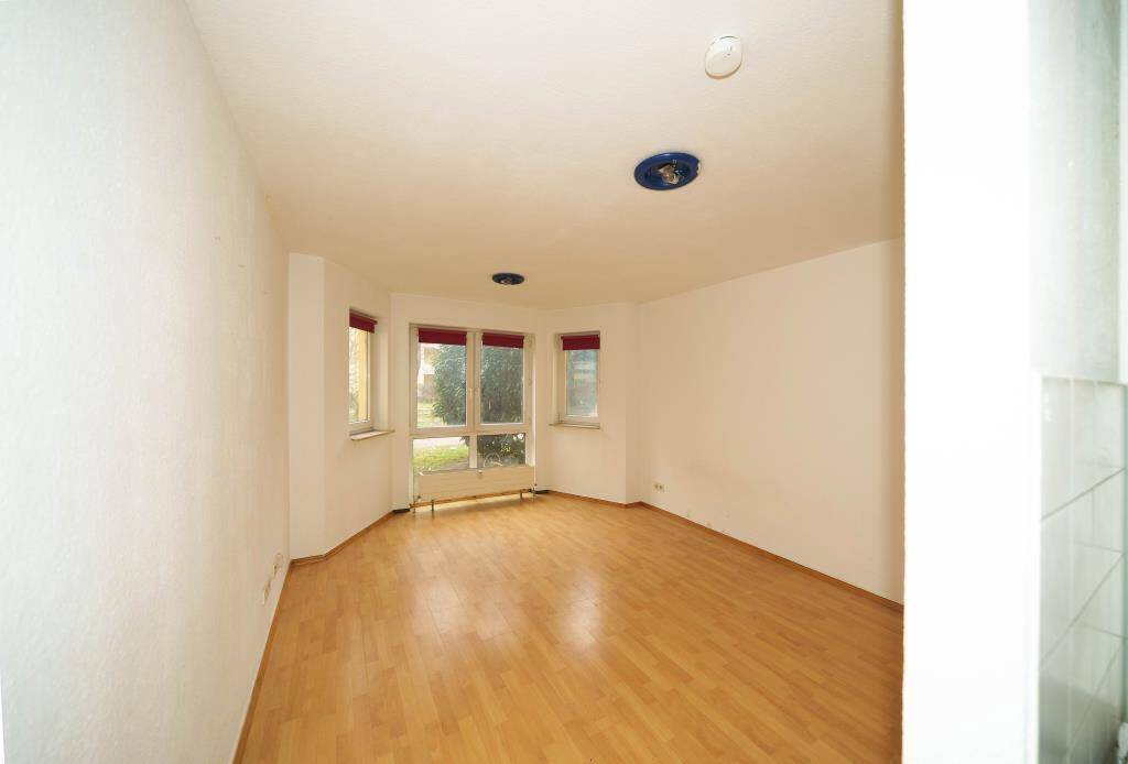 TOP Appartement mit Küchenzeile in guter Lage. – Fürth – Vorschaubild 2