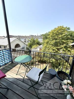 Komplett modernisierte Altbauwohnung mit Topausstattung und sonnigem Balkon, fußnah zum Zoo