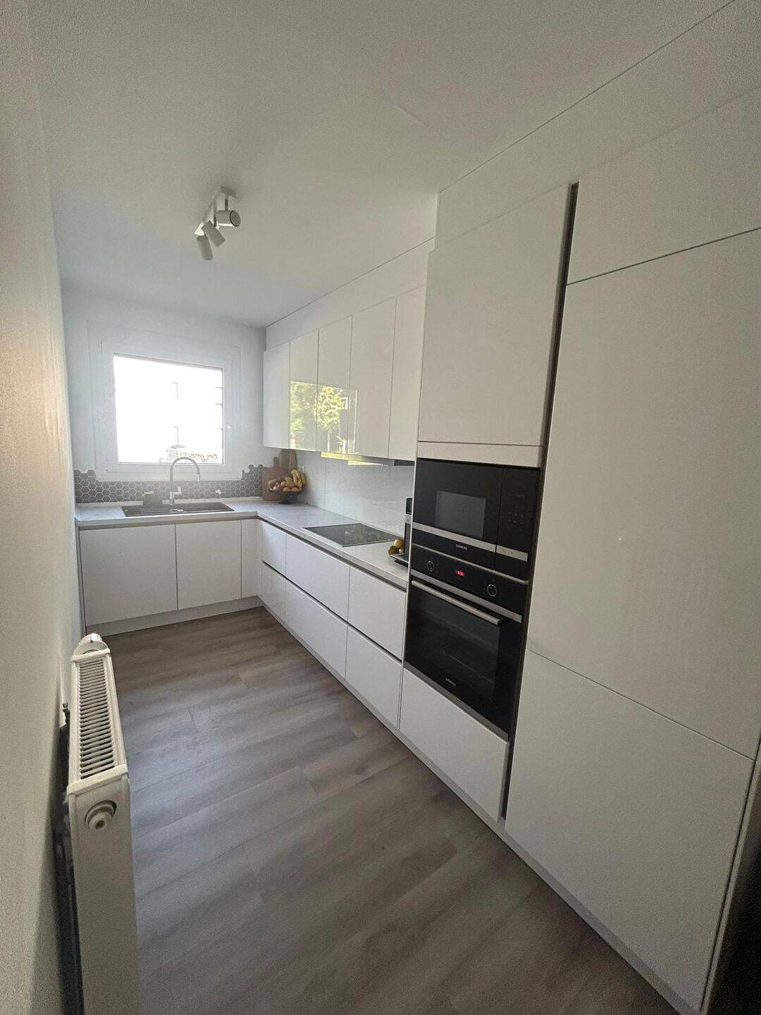 Modernes Reihenmittelhaus mit Garten und Stellplatz – Bremen – Vorschaubild 3