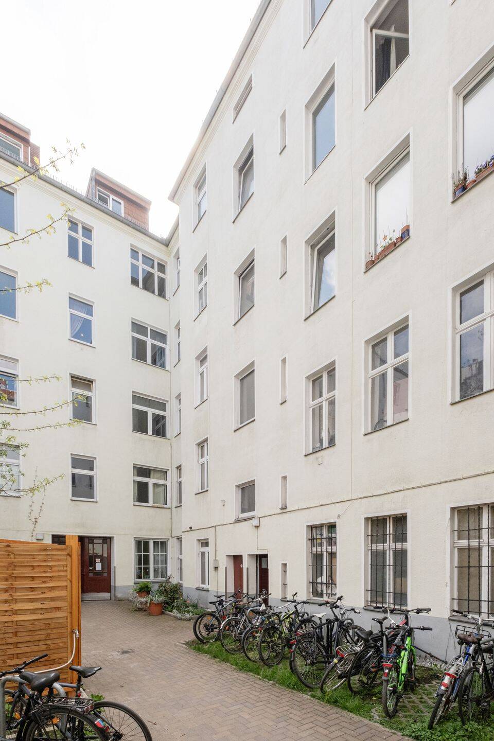 Charmantes Altbauapartment im Schillerkiez – Berlin – Vorschaubild 8