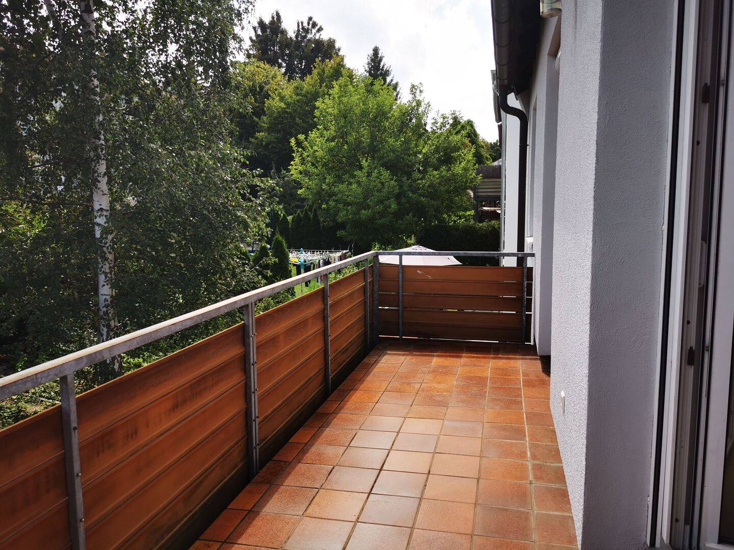 Schöne, lichtdurchflutete 5-Zi.Whg. mit Balkon, EBK und Kellerraum – Stuttgart – Vorschaubild 7