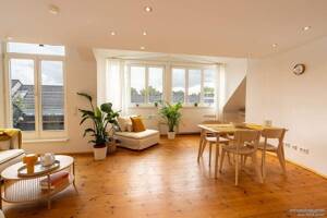 RIDA LUXURY FLATS - Lindenthal! All in plus! Top Location + Designerwohnung + WIFI + Garage – 50931 Köln – Vorschaubild 7