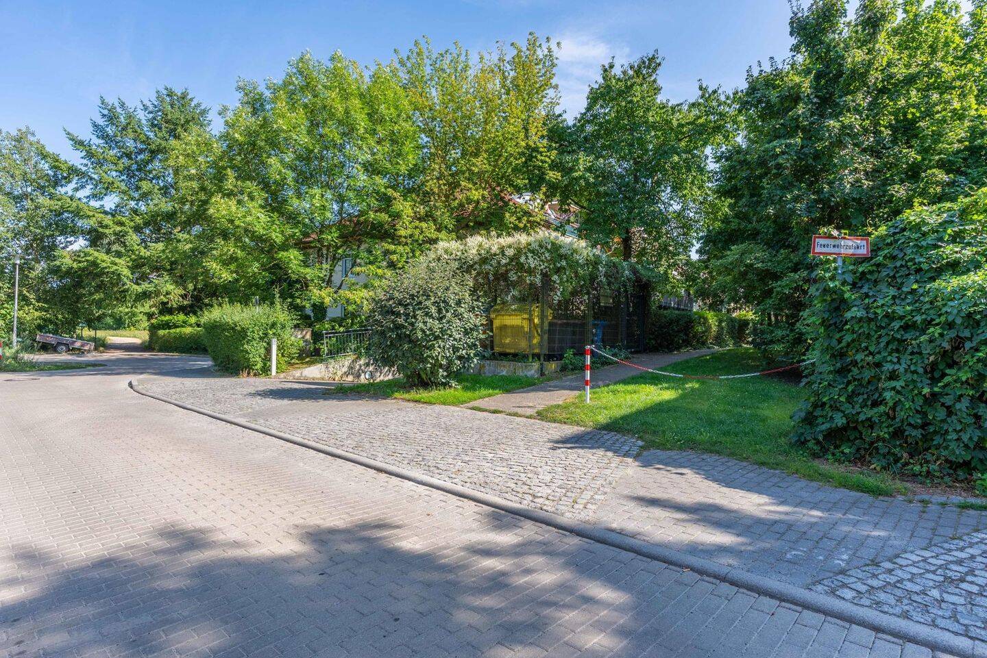 KENSINGTON - Exklusiv -Eigentumswohnung in ruhiger Wohnlage mit Tiefgaragenstellplatz – Berlin – Vorschaubild 3