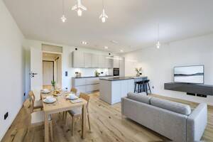 Einziehen und wohlfühlen - stilvolle 2,5-Zi-ETW mit Balkon, Erstbezug nach Kernsan., provisionsfr. – 71679 Asperg – Vorschaubild 1