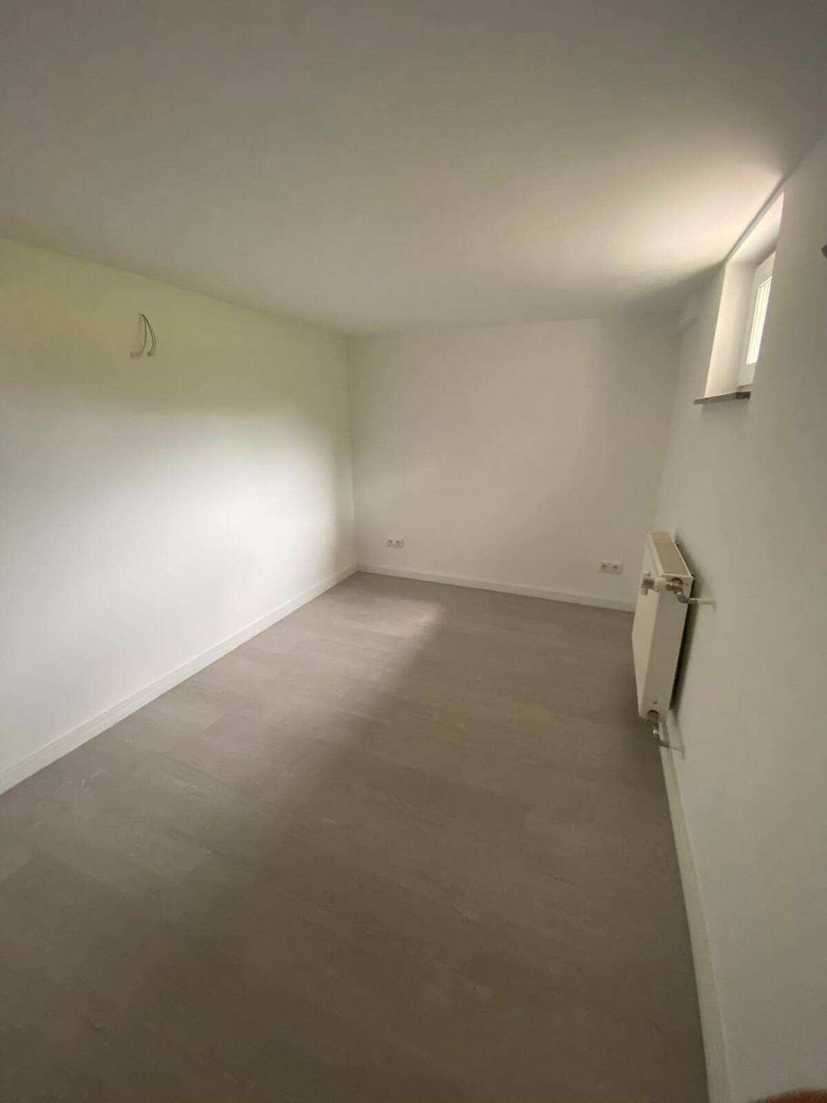 Gemütliche 2-Zimmer-Wohnung in Wolfsanger, Kassel, Ideal für Singles und Paare – 34134 Kassel – Bild 1 von 8