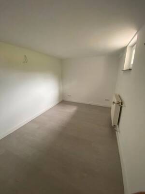 Gemütliche 2-Zimmer-Wohnung in Wolfsanger, Kassel, Ideal für Singles und Paare