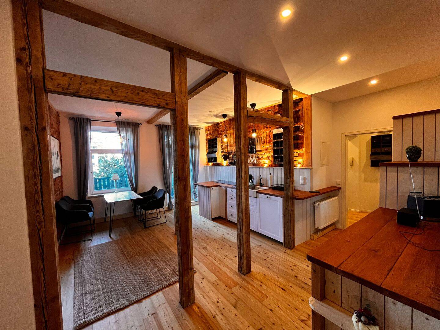 **Savoir Vivre** Möbliertes Appartement – Leipzig – Vorschaubild 3