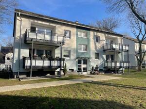 Stilvoll renovierte Wohnung: einladendes Traum-Zuhause mit 3,5 Zimmern in neuem Glanz!