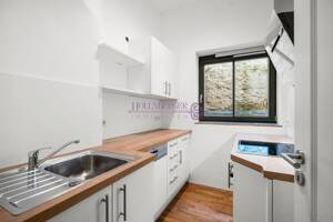 Charmantes, denkmalsaniertes Apartment mit Terrasse & EBK - Stadtnah wohnen mit Stil! – 93059 Regensburg – Vorschaubild 9