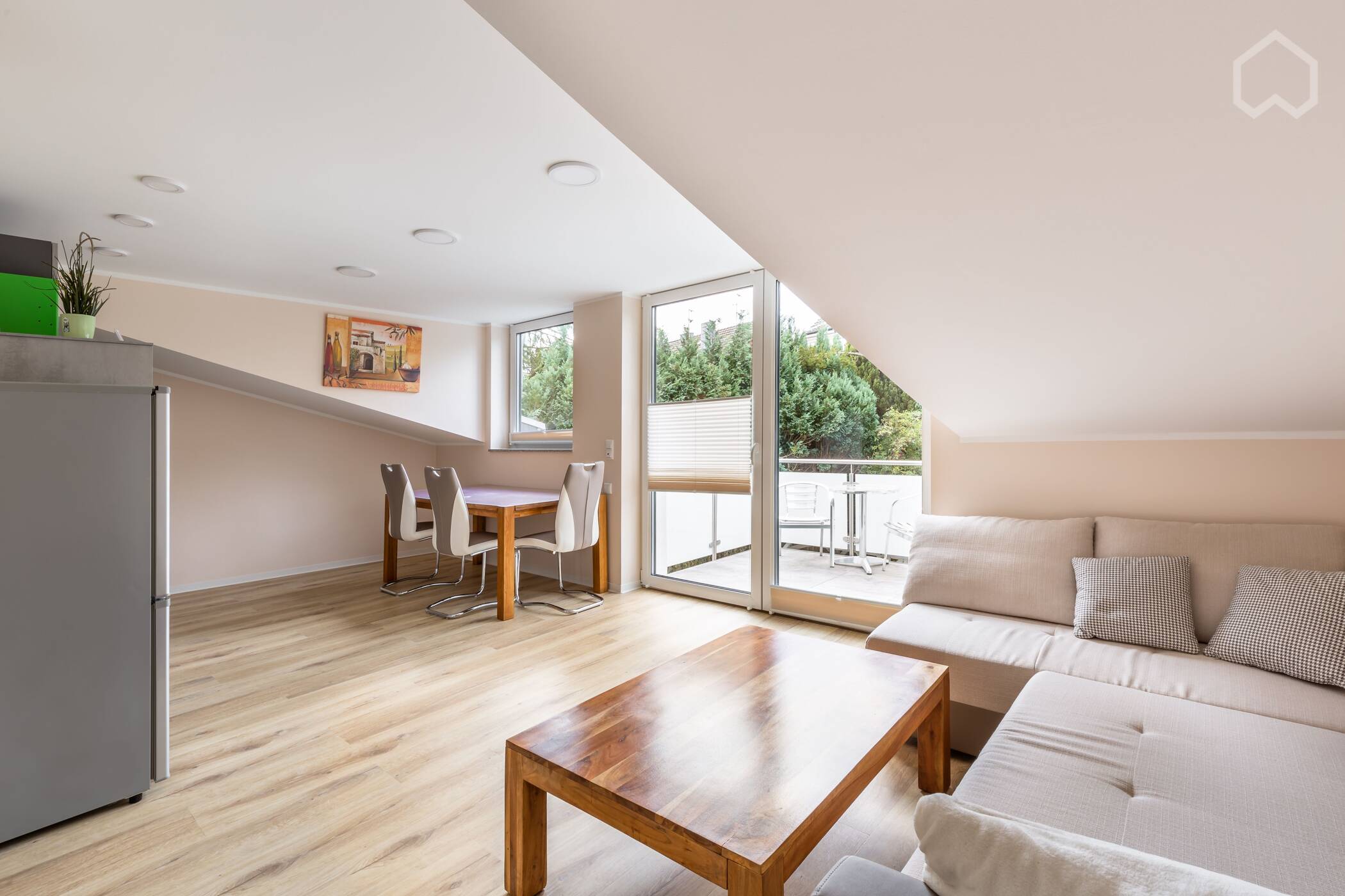 Helles, modernes Apartment mit Tageslichtbad und Balkon in Aachen – Aachen – Vorschaubild 9