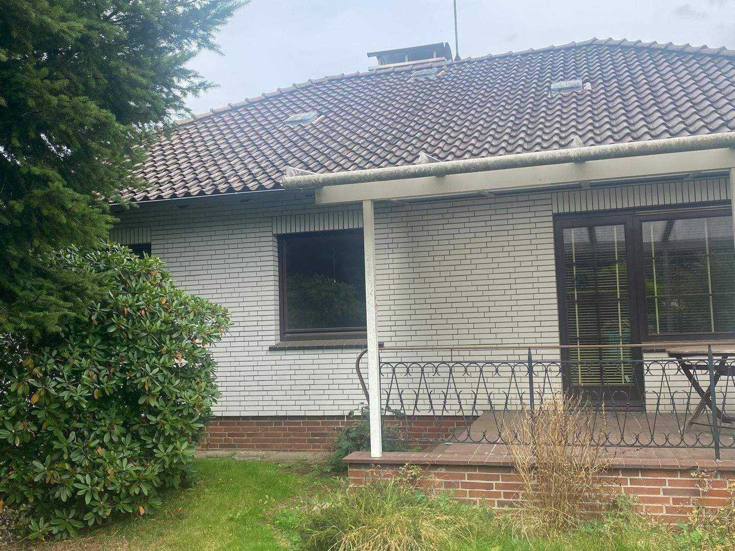 Viel Platz zum Leben und Investieren – Immobilienensemble auf großem Grundstück in Beverstedt – Beverstedt – Vorschaubild 3