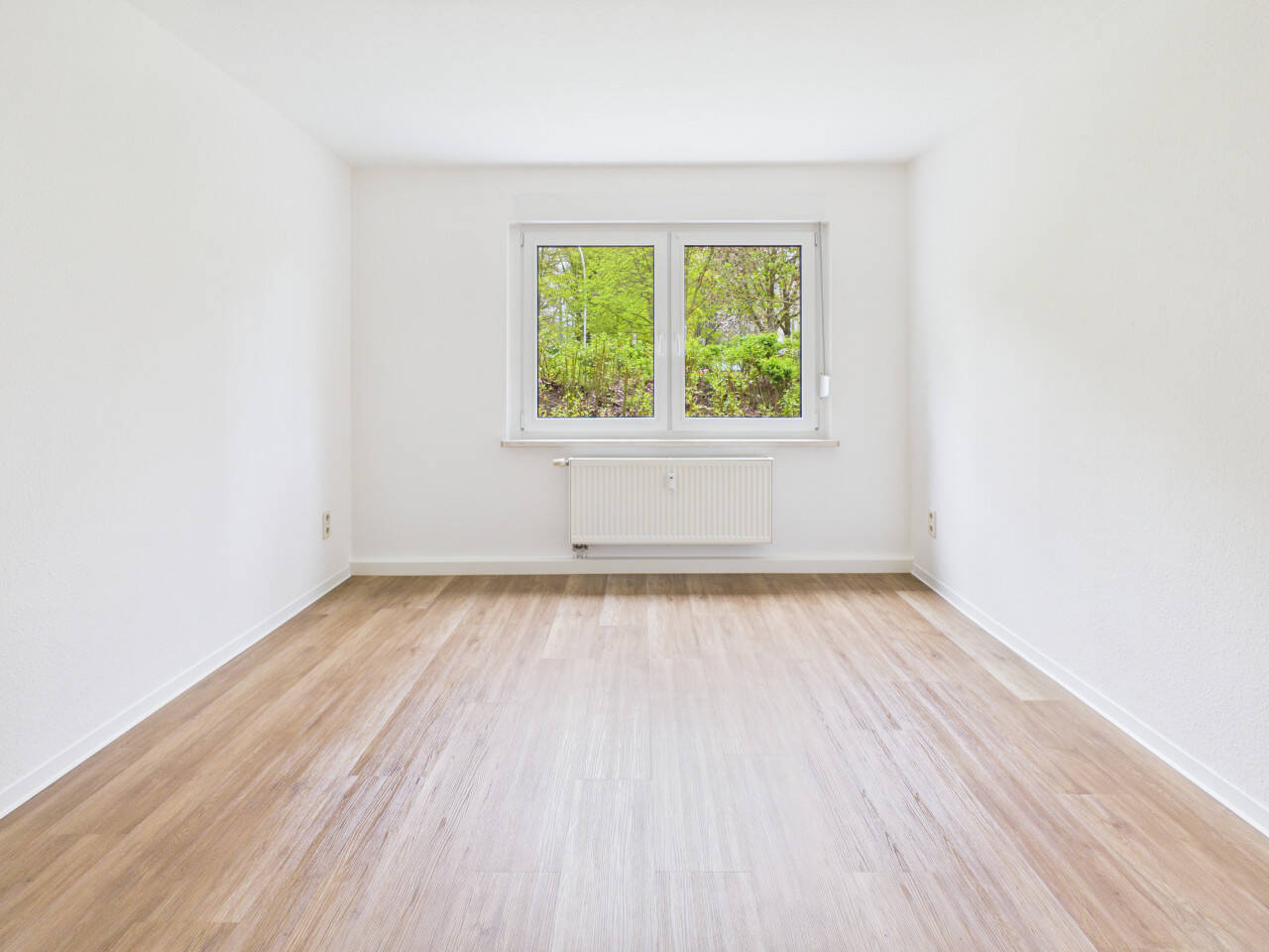 2-Raum-Wohnung im Erdgeschoss mit Balkon auf dem Kapellenberg – Chemnitz – Vorschaubild 3