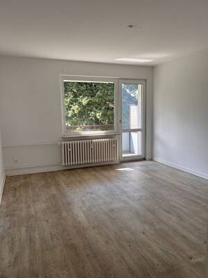 Bei VIVAWEST die Sonnenstrahlen auf dem eigenen Balkon genießen. – 47169 Duisburg – Vorschaubild 5