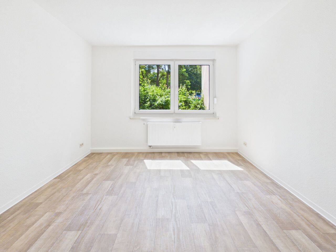 3-Raum-Wohnung im Erdgeschoss mit Balkon auf dem Kapellenberg – Chemnitz – Vorschaubild 4