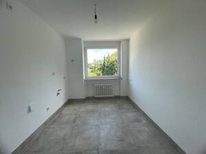 Idealer Grundriss! Renovierte 3-Zimmer-Whg mit Balkon & Garage – 40627 Düsseldorf – Vorschaubild 9