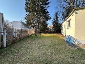 Wohnhaus 3 WE, 240 m² + Gewerbeeinheit 300 m² - zum Wohnausbau in begehrter Lage. – 90765 Fürth – Vorschaubild 7