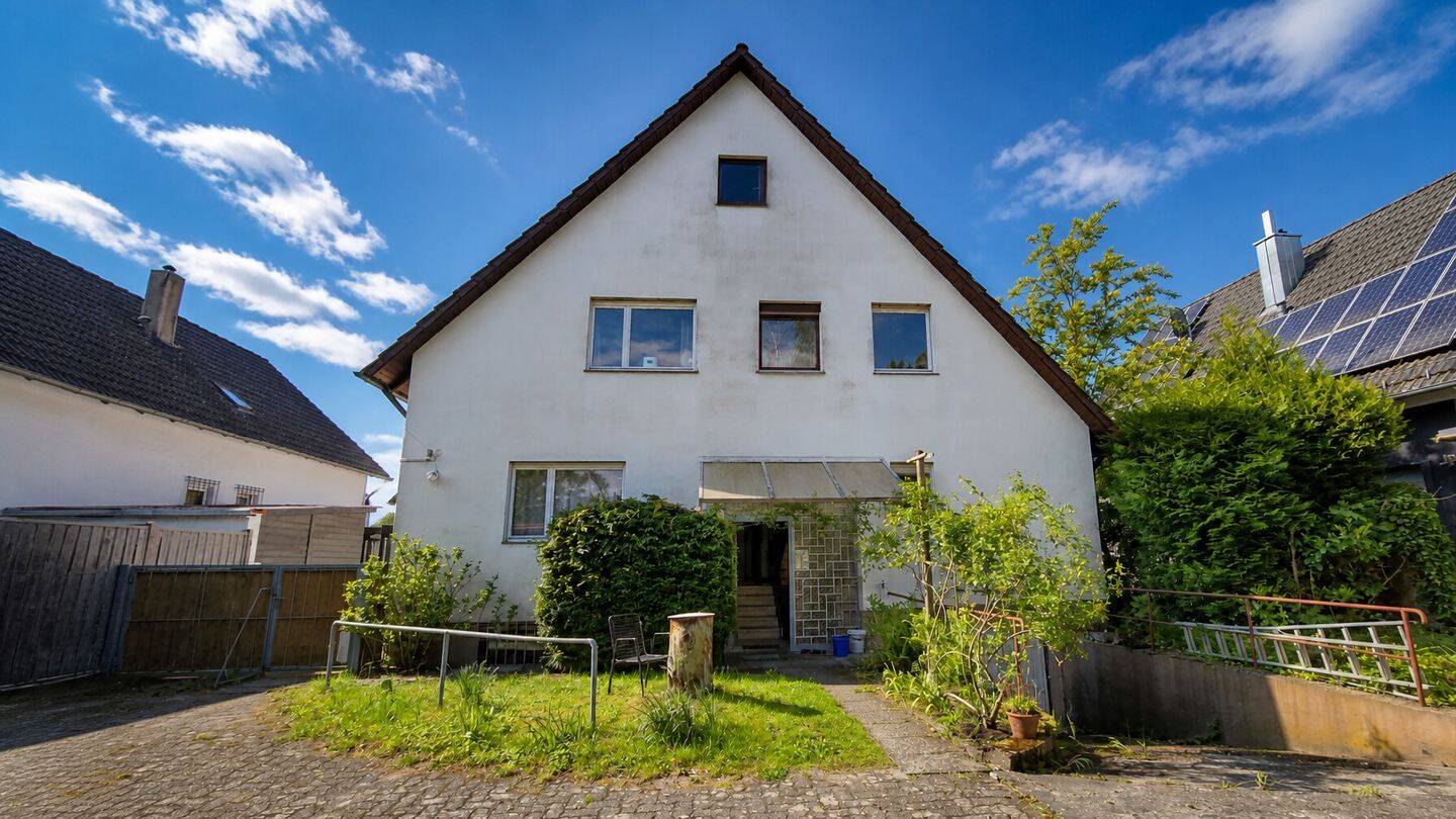 Haus mit großem Grundstück (1019m²) und viel Potenzial in Feldrandlage von Blankenloch zu verkaufen – Stutensee – Vorschaubild 3