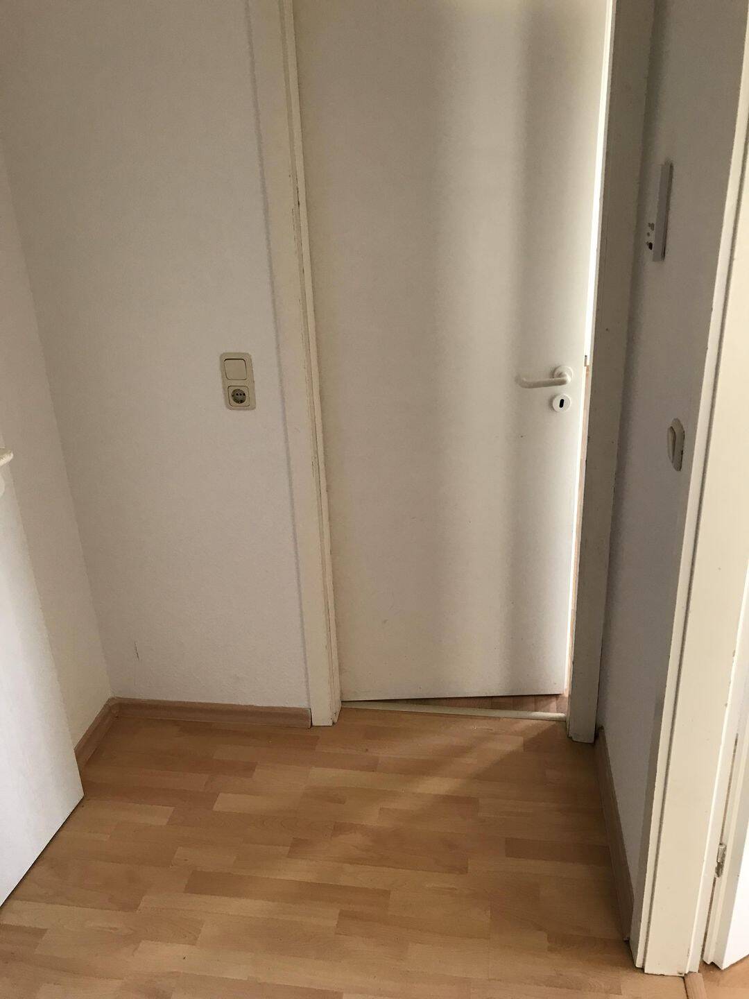 Schöne preiswerte 2-R-Wohnung ca.34m2in MD-Sudenburg zu vermieten. – Magdeburg – Vorschaubild 4
