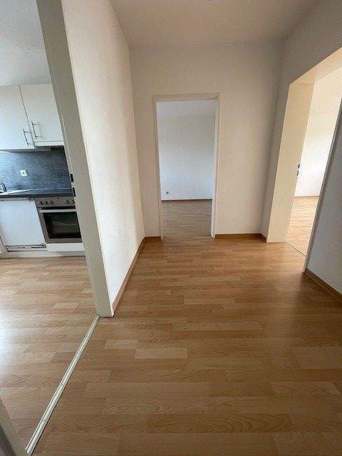 Schöne 2 Zimmerwohnung, zentral gelegen in der Zollstraße – Bremen – Vorschaubild 6