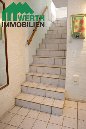 Attraktive 126 m2 Maisonette-Wohnung mit Potenzial in ruhiger Lage von Hamburg-Harburg – 21073 Hamburg – Vorschaubild 2