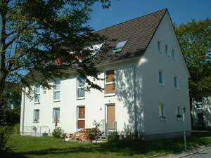 *moderne Balkonwohnung mit Tageslichtbad in grüner Lage* – 45357 Essen – Vorschaubild 2
