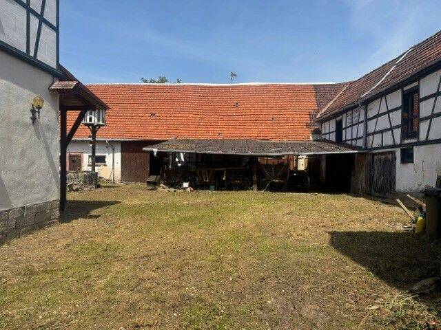 ** ehem. Gehöft: 4-Seiten-Hof mit Wohnhaus, Scheune, Garagen, Nebengebäude ** – Erfurt – Vorschaubild 6