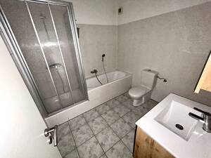 Große 3-Raum-Wohnung im Zentrum – 39104 Magdeburg – Vorschaubild 5