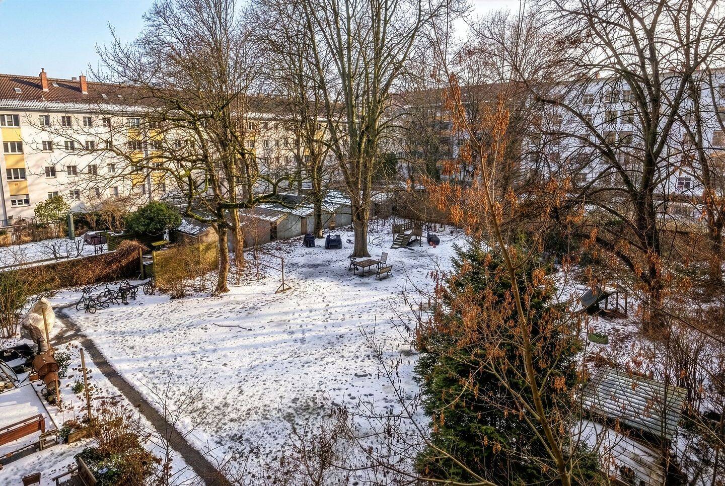 Sonnige 2-Zimmer-Wohnung in direkter Parknähe – Berlin – Vorschaubild 6