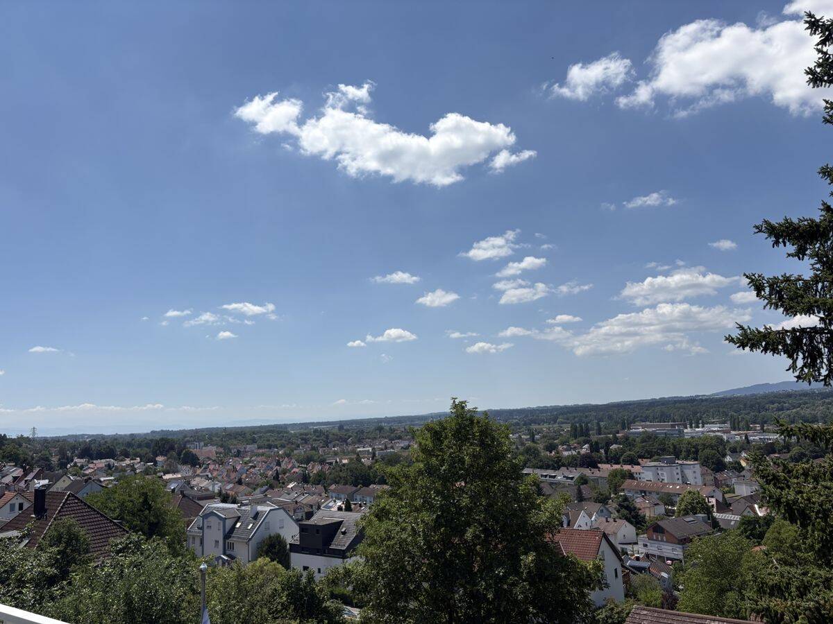 Ravensburg-Stauferstraße - Großzügige Maisonettewohnung mit traumhafter Aussicht