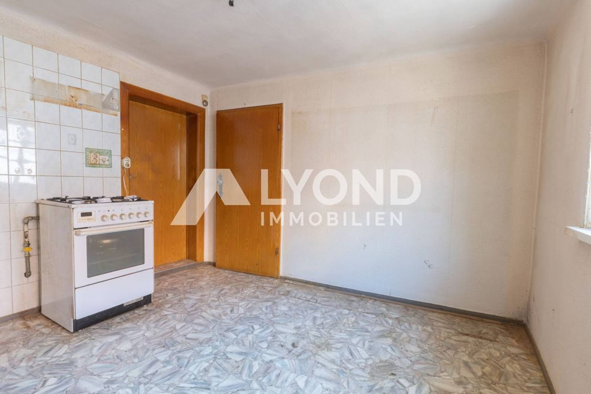 Mehrfamilienhaus in 99947 Bad Langensalza mit 173,11 m² kaufen