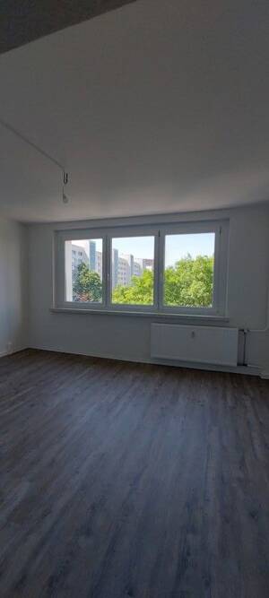 Hereinspaziert - 3 Zimmer zum Wohlfühlen! – 1239 Dresden – Vorschaubild 5