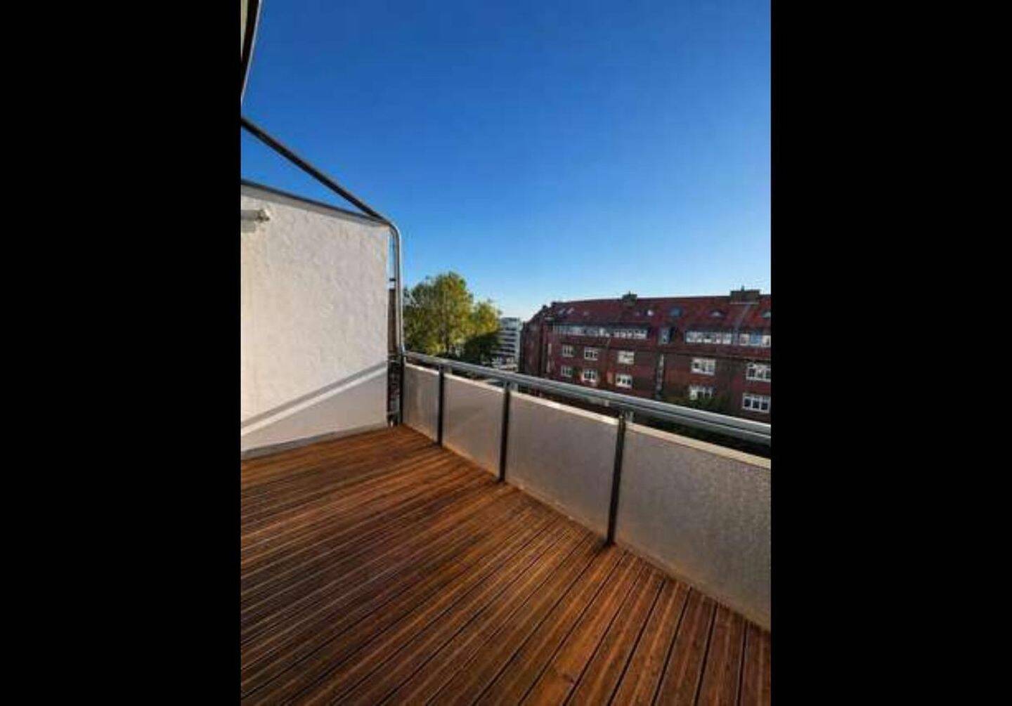 Attraktive, helle Maisonette-Wohnung mit Terrasse und Weitblick