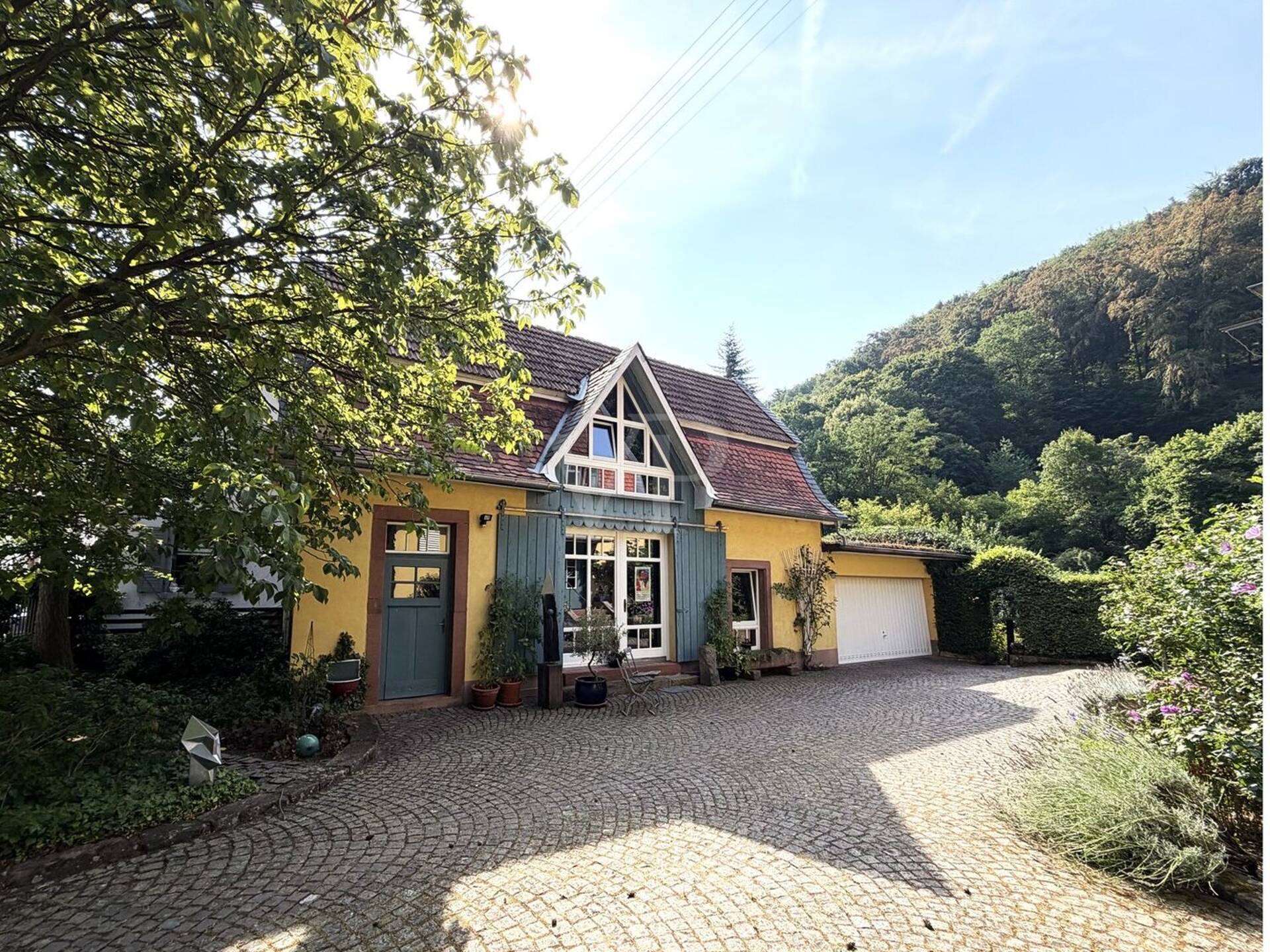 Einfamilienhaus in 67098 Bad Dürkheim / Hardenburg mit 199,69 m² kaufen