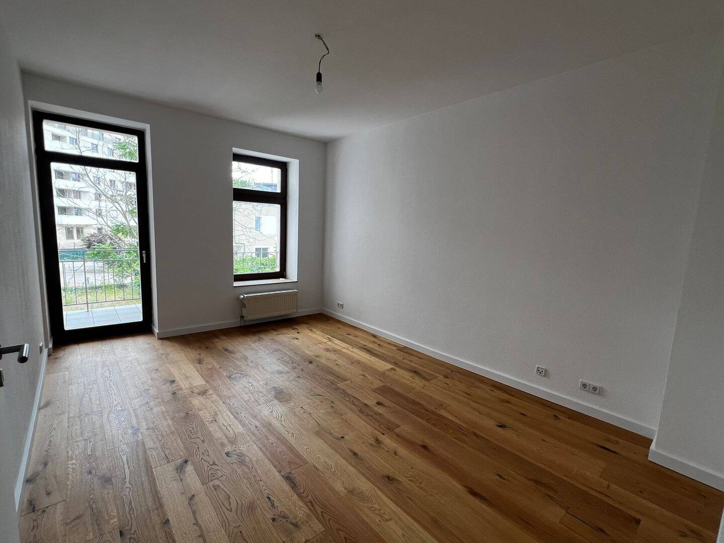 Großzügige, bezugsfreie 3-Zimmer-Wohnung mit Südbalkon & Wannenbad nahe Mariannen Park – Leipzig – Vorschaubild 9