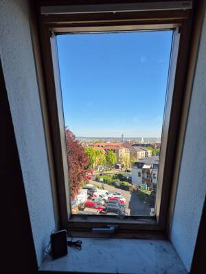 +++ Attraktive Investmentchance - Vermietete Altbauwohnung nahe TU Dresden +++