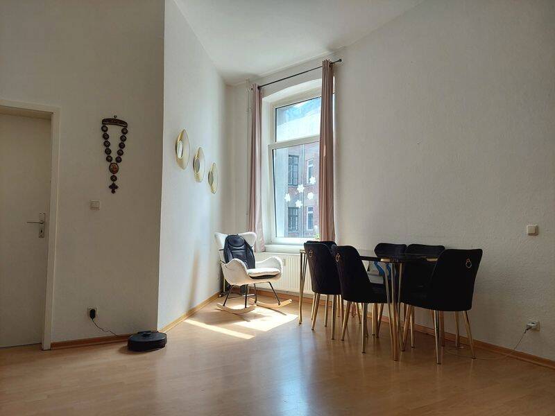 Zentral und praktisch! 3 Zimmerwohnung an der Paulskirche – Schwerin – Vorschaubild 2