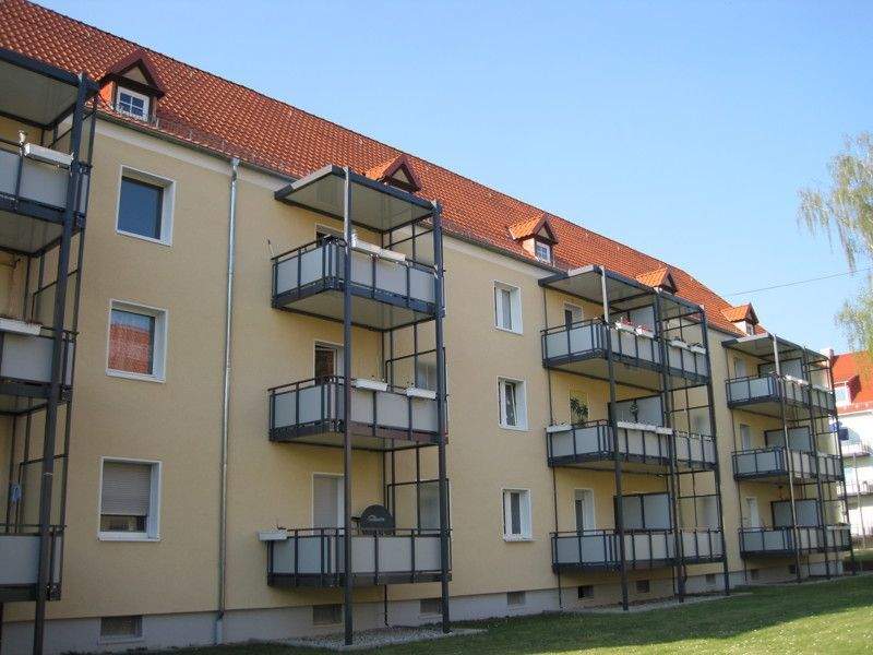 Frisch renovierte 3 Zimmerwohnung mit Wohlfühlcharakter und Balkon! – Nürnberg – Bild 1 von 6