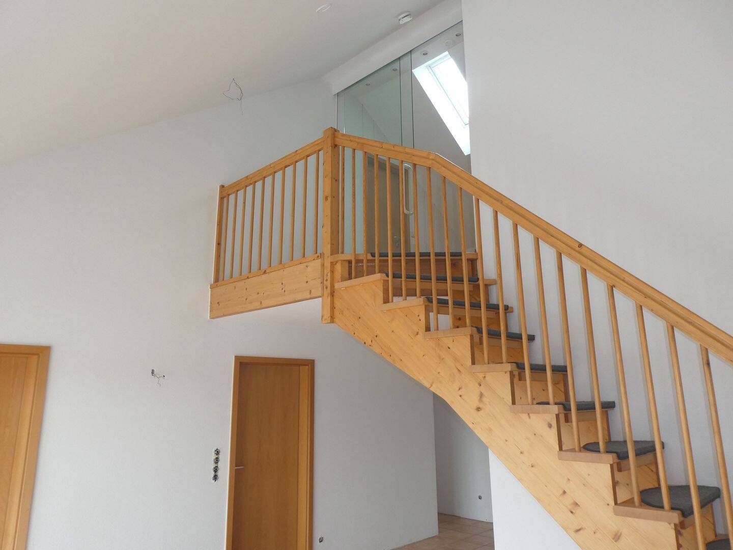 !!!  pfiffige Maisonettewohnung mit Bergblick  !!!