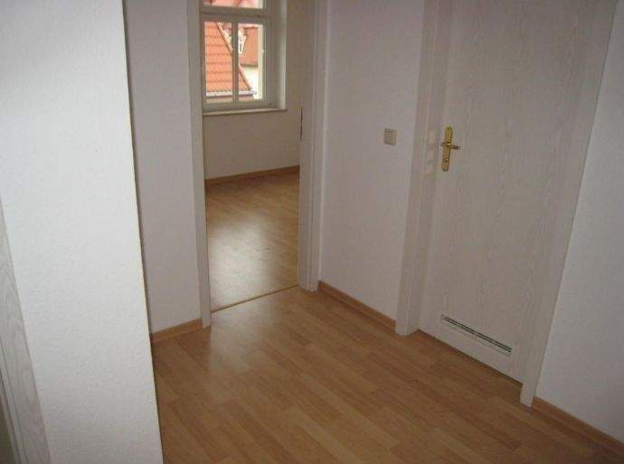 Direkt an den Kleingärten, ruhige 2-RW mit großem sonnigen Balkon in Dresden-Mickten – Dresden – Vorschaubild 5