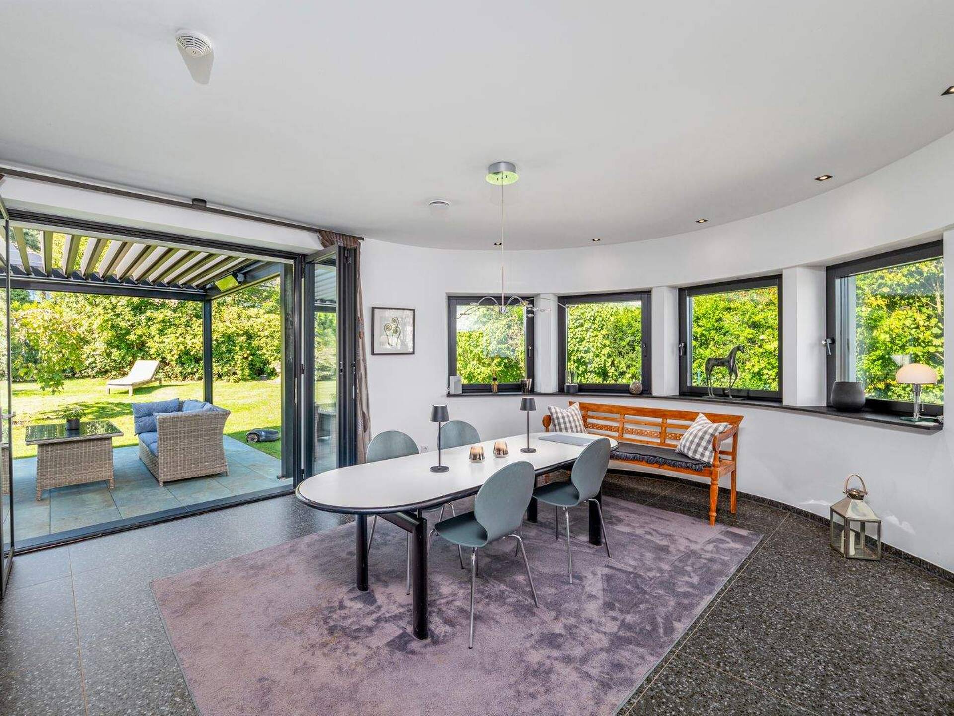 Villa in 54439 Saarburg mit 365 m² kaufen