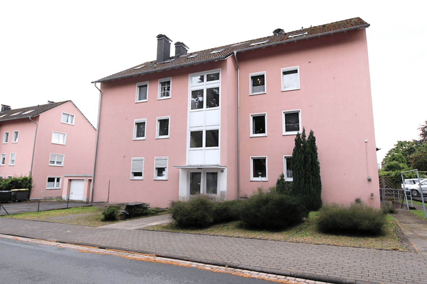 Attraktive 3-Zimmer-Wohnung mit Balkon und Stellplatz in Bielefeld-Brake