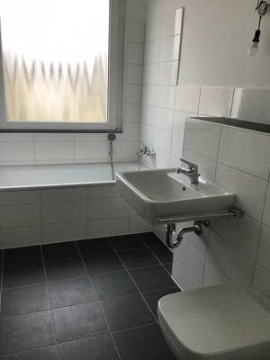 3-Zimmer-Wohnung mit Einbauküche in Baumheide zu vermieten – 33609 Bielefeld – Vorschaubild 3