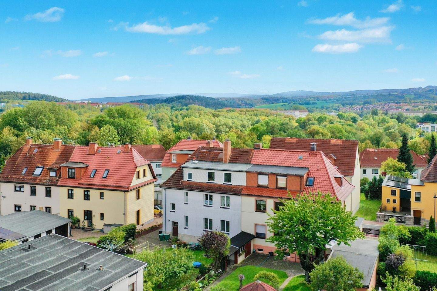Familienfreundliches Idyll: Saniertes Haus mit Garage und Garten in Bestlage – Ilmenau – Vorschaubild 5