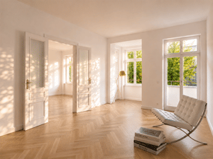 Best of City-West: Altbauwohnung im frisch renovierten Jugendstilaltbau